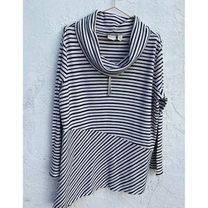 Zenergy by Chico Womens Turtle Neck Long Sweater Black White Stripe Sz 3